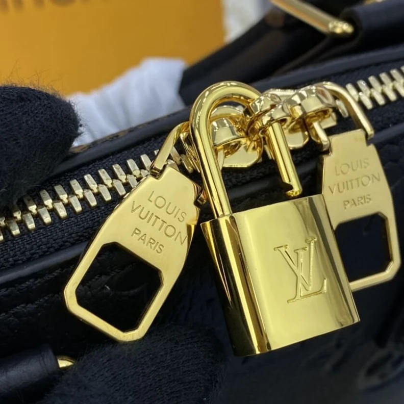 Louis vuitton locations Double zi Louis Vuitton Neo Alma BB Black