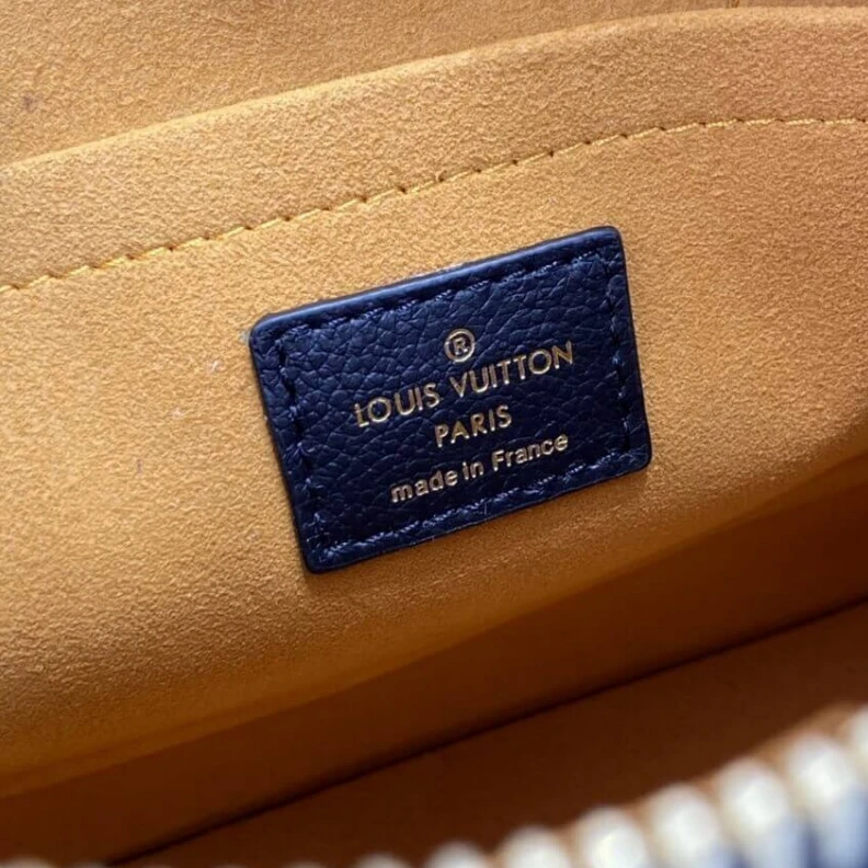 Louis vuitton locations Double zi Louis Vuitton Neo Alma BB Black