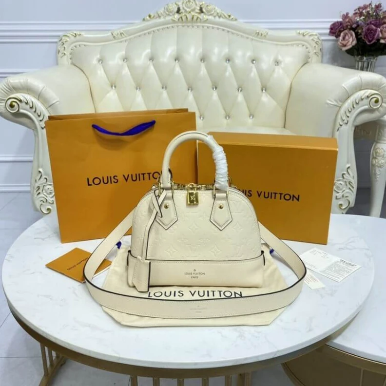 Mythick ru Keybell Louis Vuitton Neo Alma BB Creme Beige