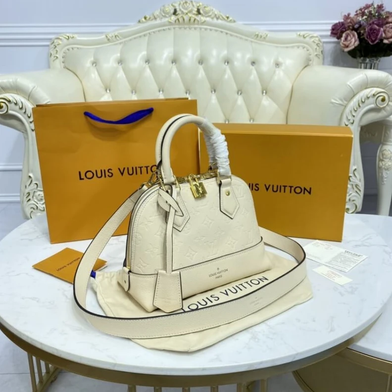 Mythick ru Keybell Louis Vuitton Neo Alma BB Creme Beige
