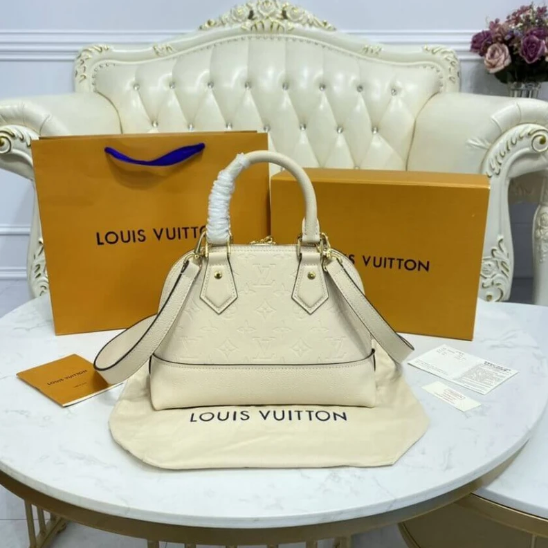 Mythick ru Keybell Louis Vuitton Neo Alma BB Creme Beige