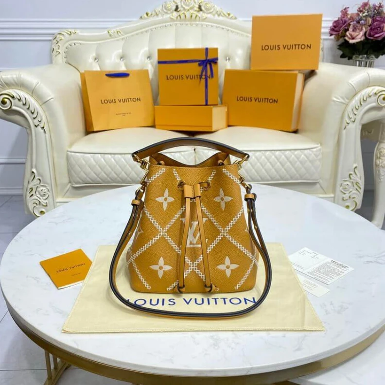 Lv belts replica Embroider Louis Vuitton NeoNoe MM Apricot