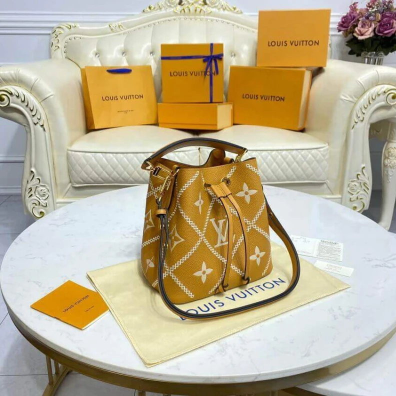 Lv belts replica Embroider Louis Vuitton NeoNoe MM Apricot
