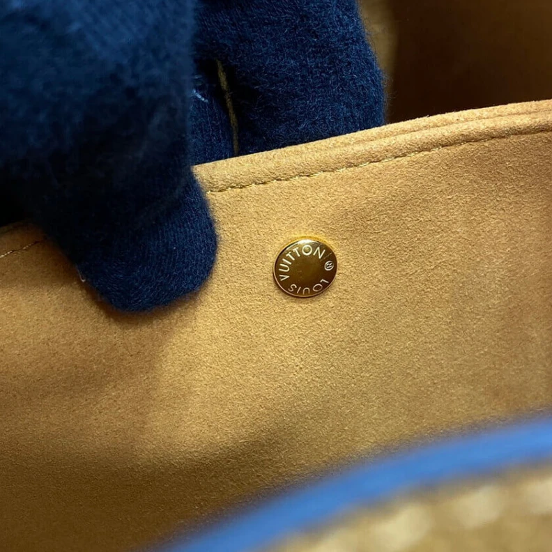 Lv belts replica Embroider Louis Vuitton NeoNoe MM Apricot