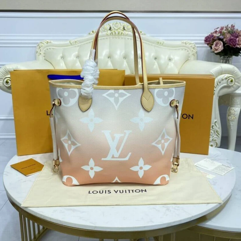 Replica bag Dring Louis Vuitton Neverfull MM Brume Gray