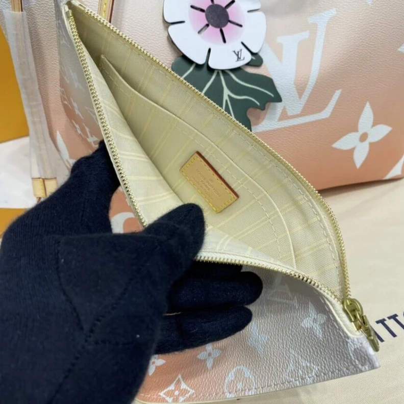 Replica bag Dring Louis Vuitton Neverfull MM Brume Gray
