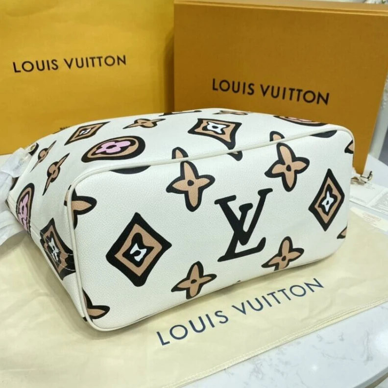 Replica bags The Neverf Louis Vuitton Neverfull MM Cream