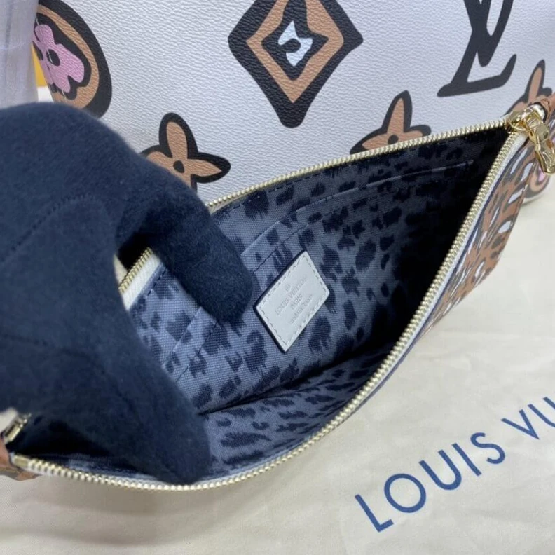 Replica bags The Neverf Louis Vuitton Neverfull MM Cream