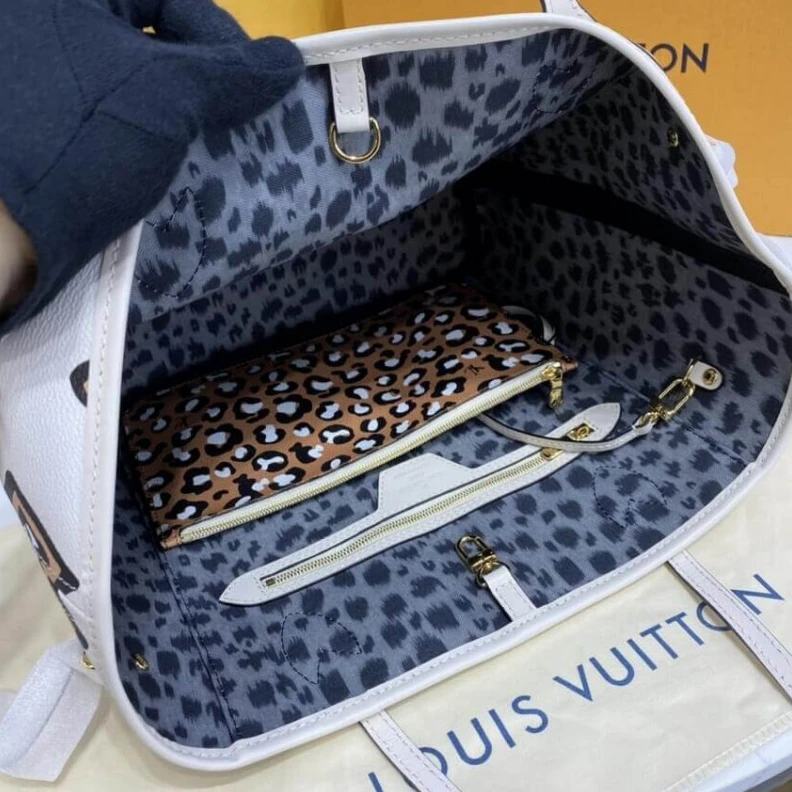 Replica bags The Neverf Louis Vuitton Neverfull MM Cream