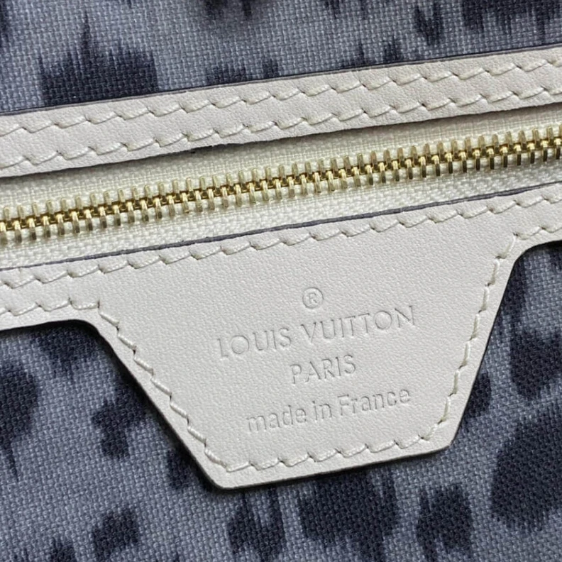 Replica bags The Neverf Louis Vuitton Neverfull MM Cream