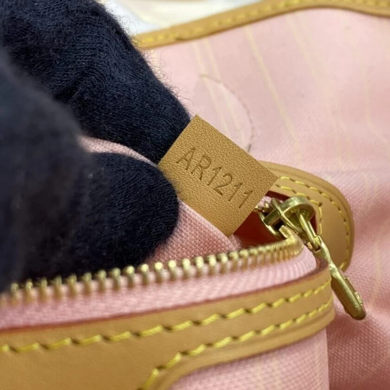 Replica bags lv Large zip Louis Vuitton Neverfull MM Pink