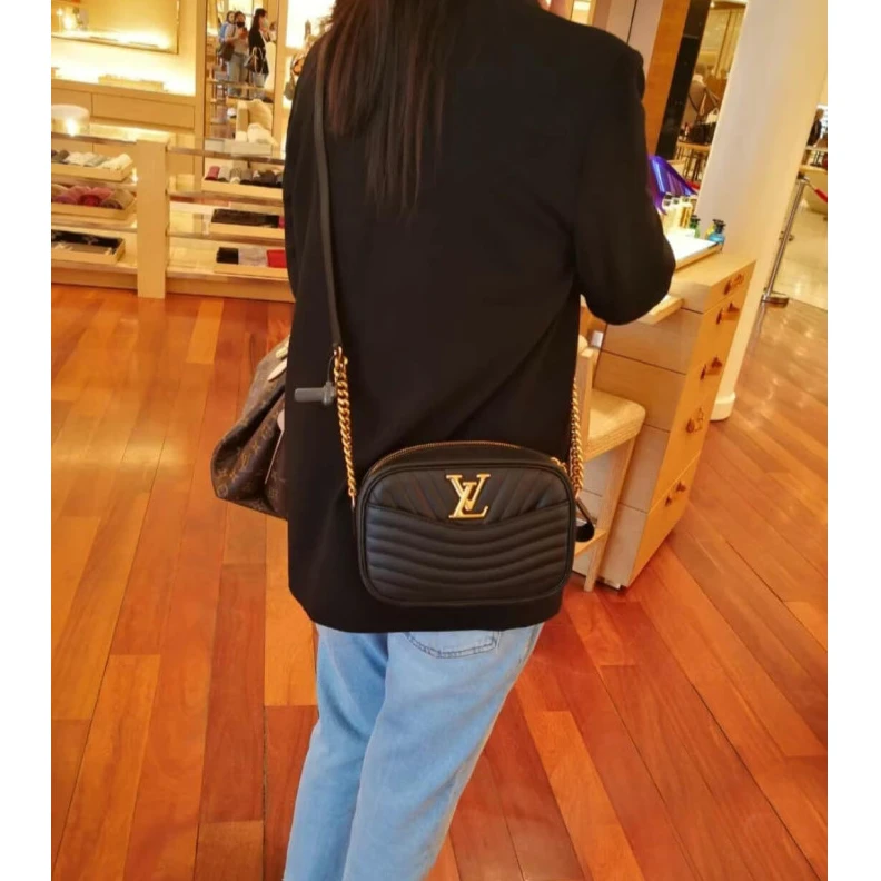 Louis vuitton locations Microfibe Louis Vuitton New Wave Camera Bag Black