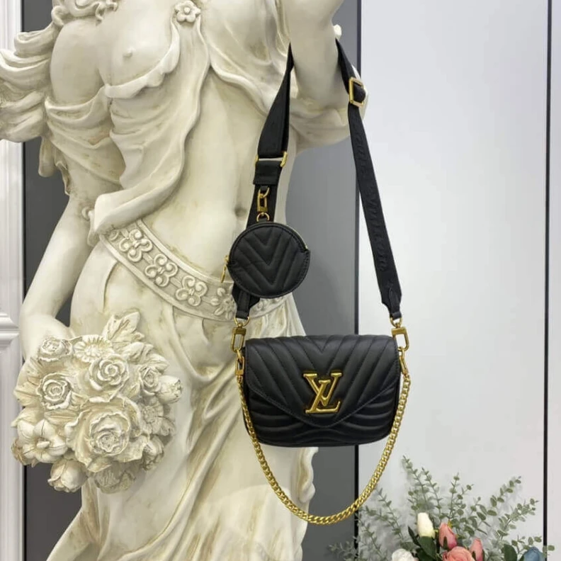 Mythick.ru Chain:Rem Louis Vuitton New Wave Multi-Pochette Black