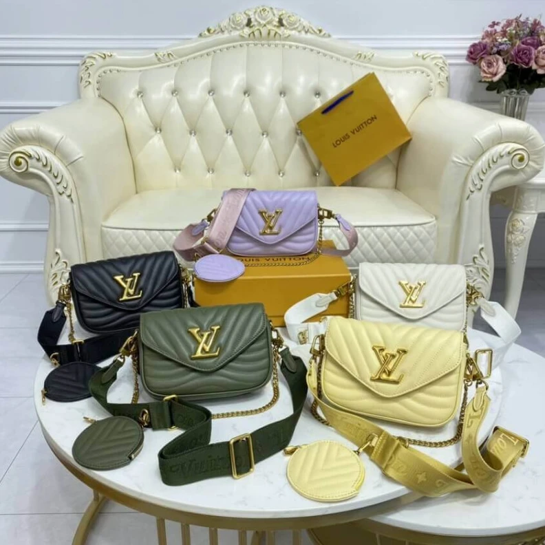 Louis vuitton locations Calfleath LV New Wave Multi-Pochette Purple