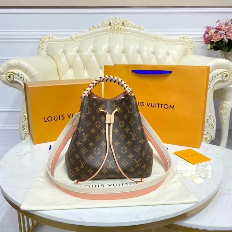 Mythick ru Drawstrin Louis Vuitton NéoNoé MM