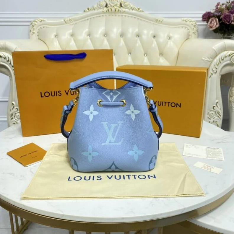 Replica bags lv Made from Louis Vuitton Néonoé BB