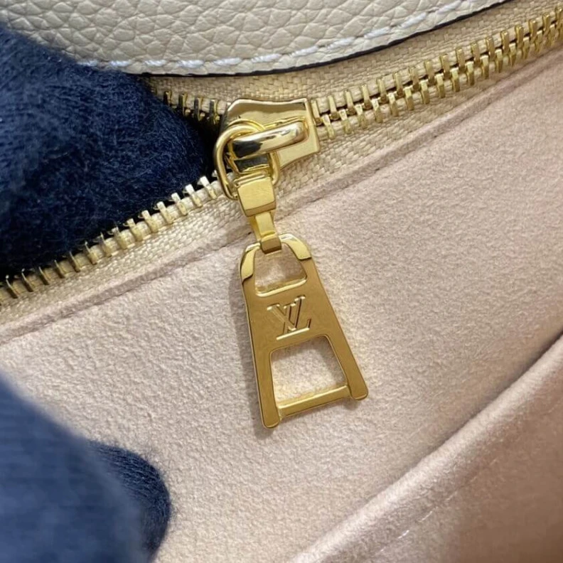 Top lv The perfec Louis Vuitton On My Side Greige Beige
