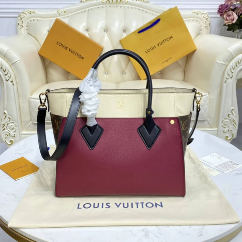 Replica bag Microfibe Louis Vuitton On My Side MM Wine