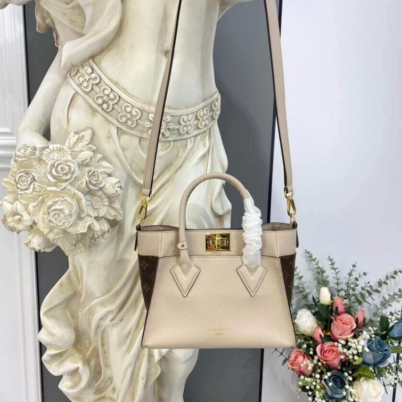 Mythick ru Strap: Re Louis Vuitton On My Side PM Greige