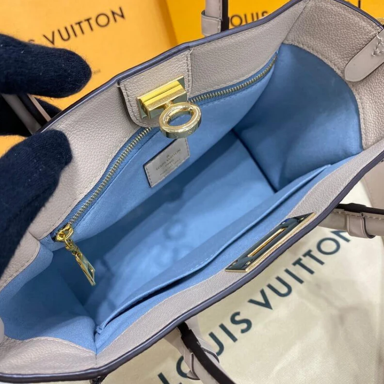 Mythick ru Strap: Re Louis Vuitton On My Side PM Greige