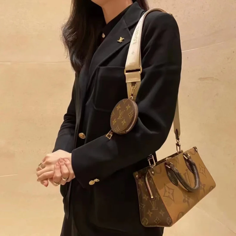 Replica bags lv Large zip Louis Vuitton OnTheGo East West