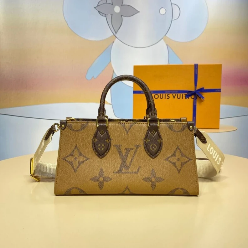 Replica bags lv Large zip Louis Vuitton OnTheGo East West