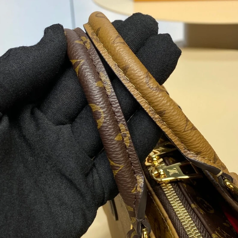 Replica bags lv Large zip Louis Vuitton OnTheGo East West