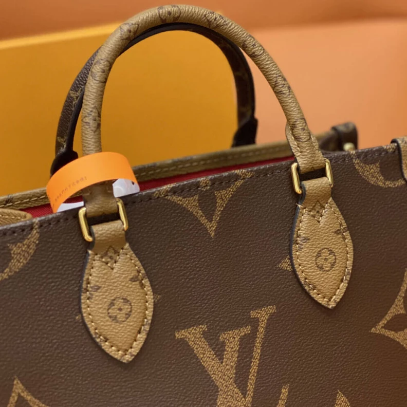Replica bags lv Handle:Do Louis Vuitton OnTheGo PM