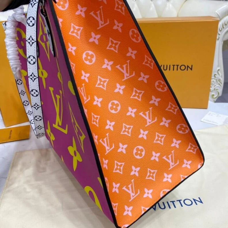 Mythick Goldcolor Louis Vuitton Onthego GM Green