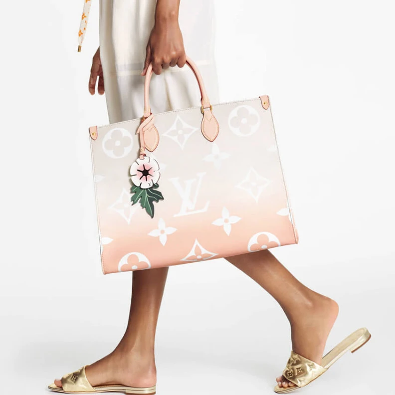 Mythick Textile l Louis Vuitton Onthego GM Mist