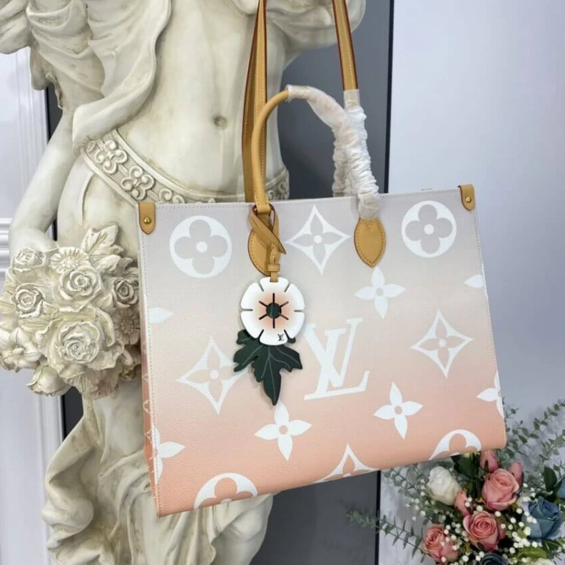 Mythick Textile l Louis Vuitton Onthego GM Mist