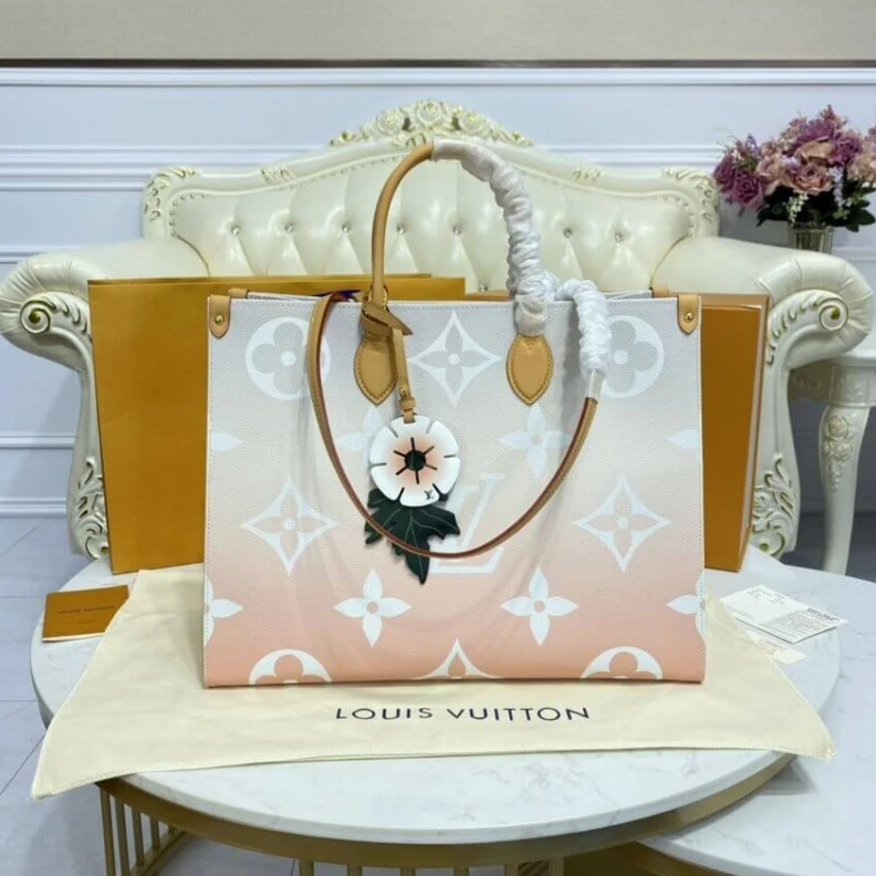 Mythick Textile l Louis Vuitton Onthego GM Mist