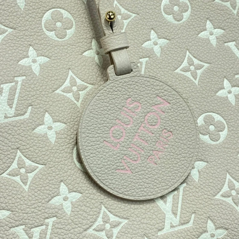 Louis vuitton locations Louis Vuitton Onthego MM Pink