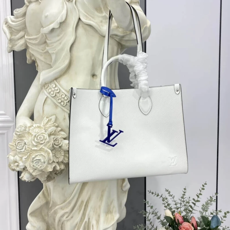 Louis vuitton locations Handle: D Louis Vuitton Onthego MM White