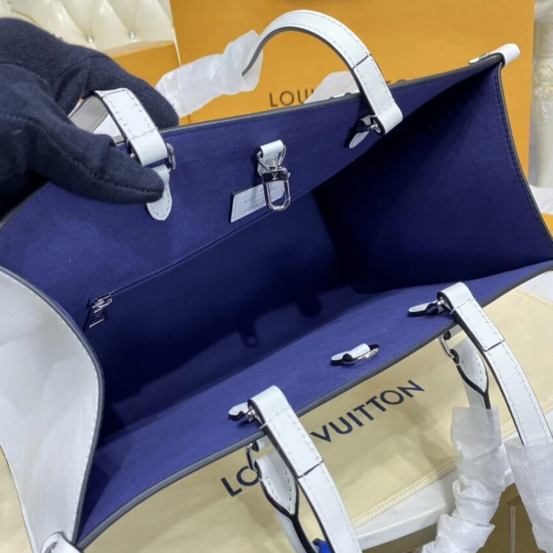 Louis vuitton locations Handle: D Louis Vuitton Onthego MM White