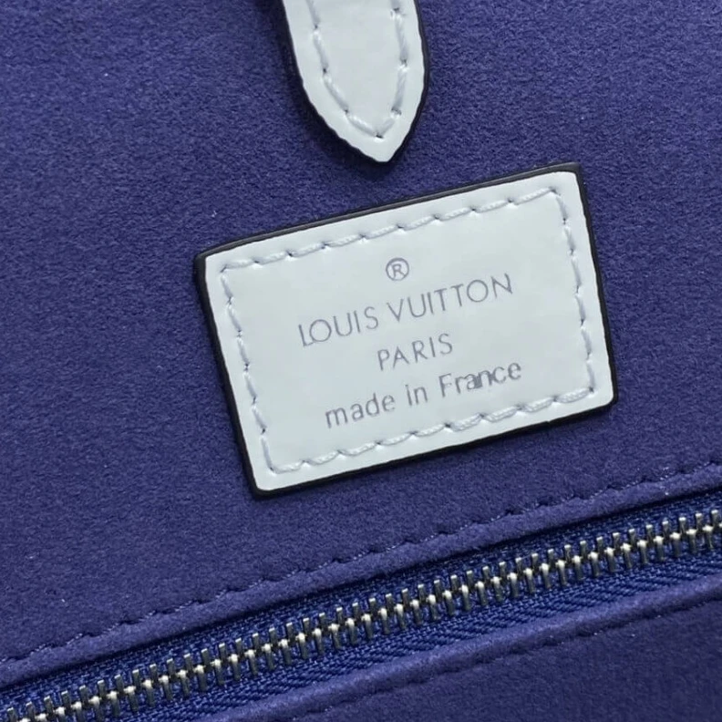 Louis vuitton locations Handle: D Louis Vuitton Onthego MM White