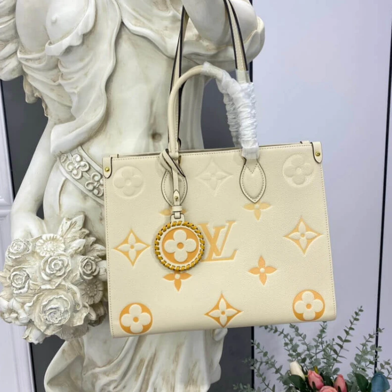 Goldcolor Louis Vuitton Onthego MM