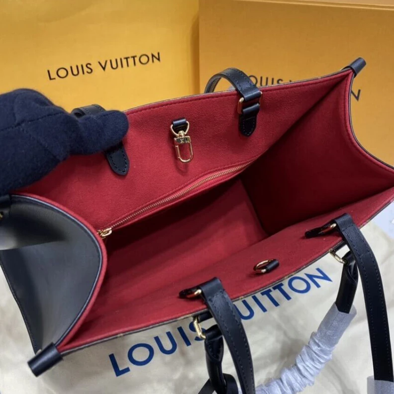 Mythick ru Cowhidele Louis Vuitton Onthego MM
