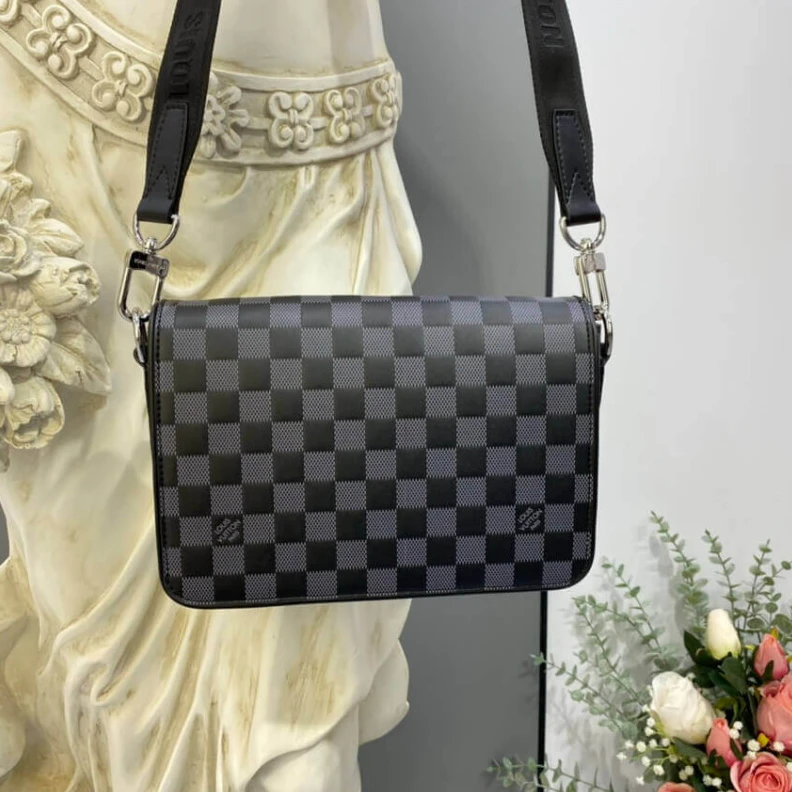 Replica bags lv Textile l Louis Vuitton Onyx Damier Infini Leather Studio Messenger