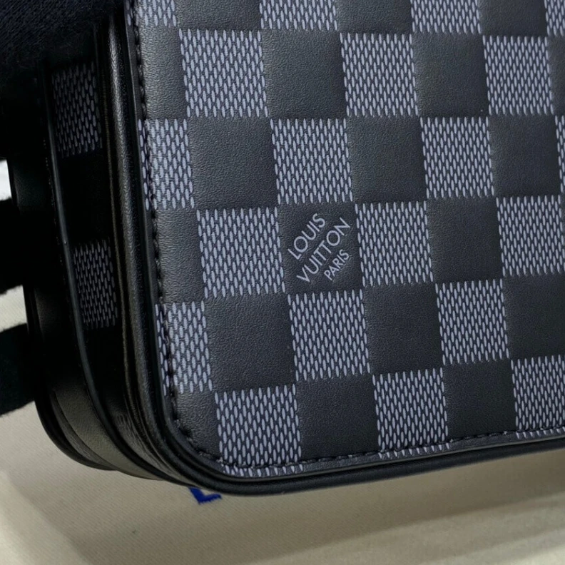 Replica bags lv Textile l Louis Vuitton Onyx Damier Infini Leather Studio Messenger
