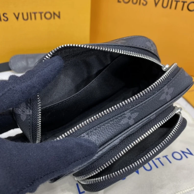 Top lv Strap Dro Louis Vuitton Outdoor Pouch Black