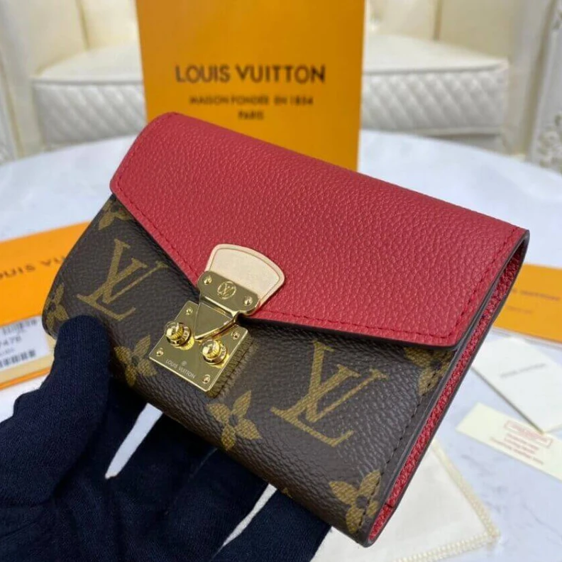 Top lv Slock clo Louis Vuitton Pallas Compact Wallet