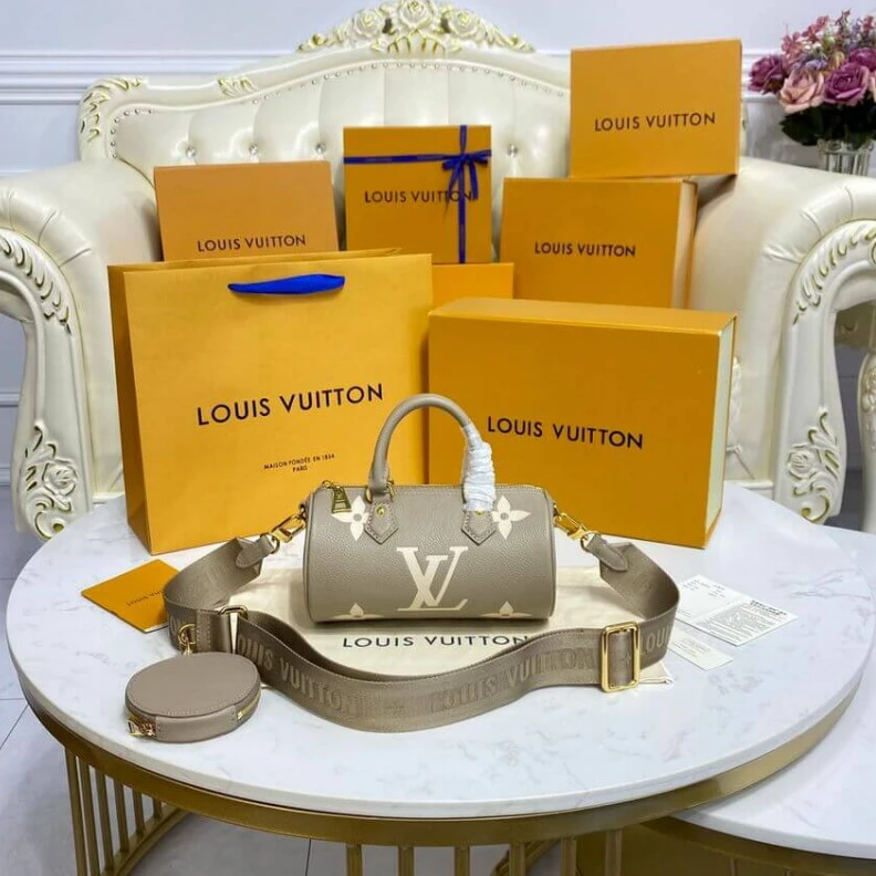 Top lv Inside fl Louis Vuitton Papillon BB Tourterelle Creme