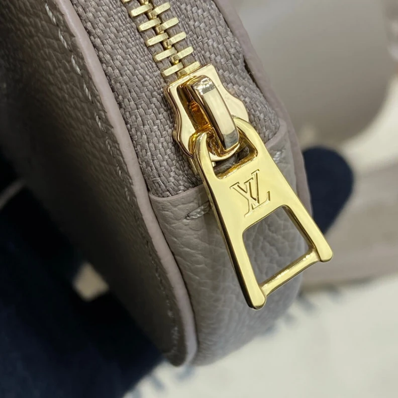 Top lv Inside fl Louis Vuitton Papillon BB Tourterelle Creme