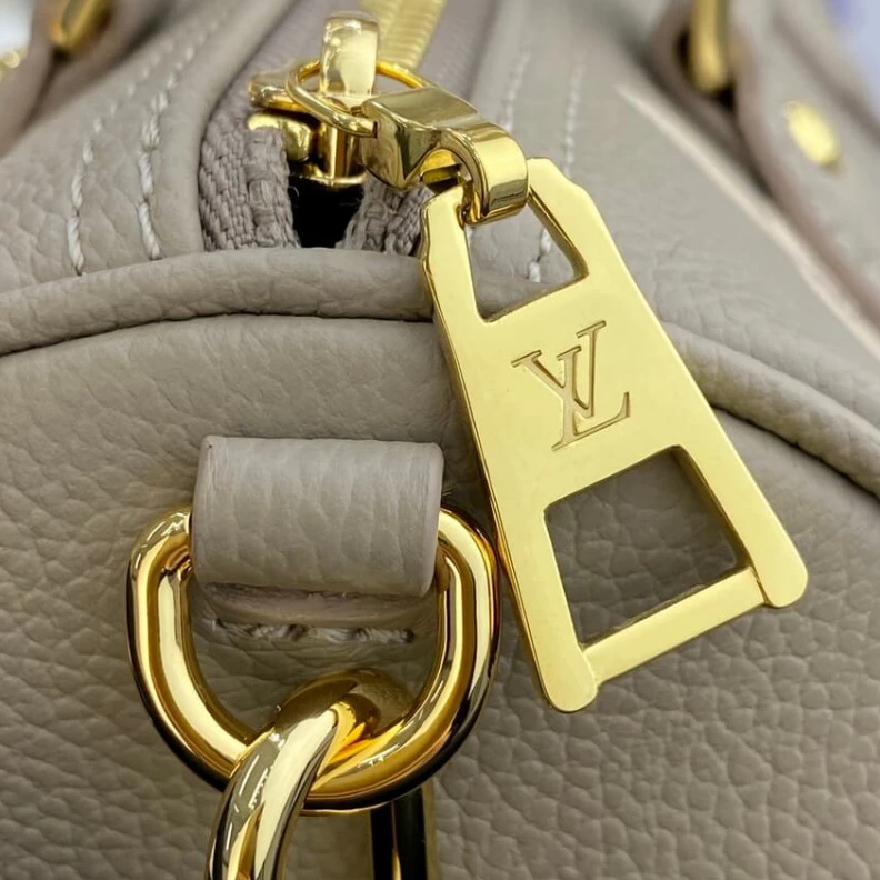 Top lv Inside fl Louis Vuitton Papillon BB Tourterelle Creme