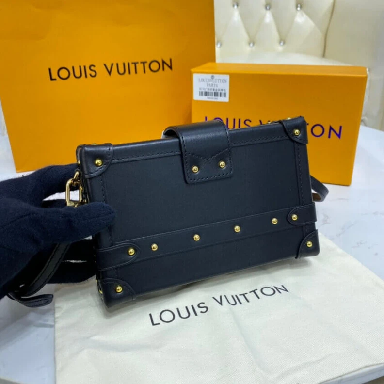 Mythick.ru Sheepskin Louis Vuitton Petite Malle Monogram Metal Bag