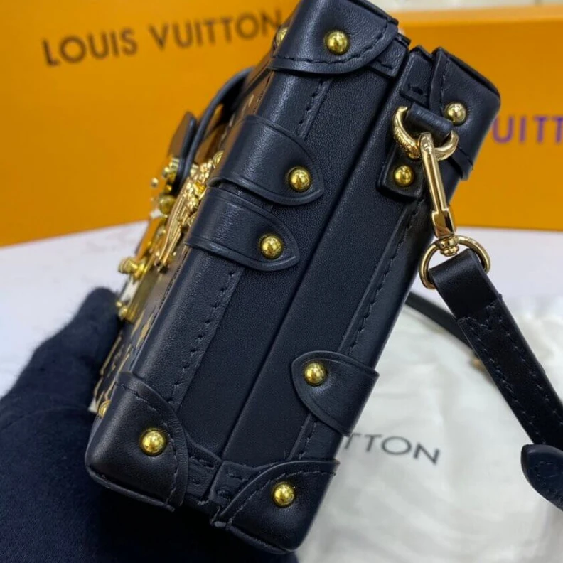 Mythick.ru Sheepskin Louis Vuitton Petite Malle Monogram Metal Bag