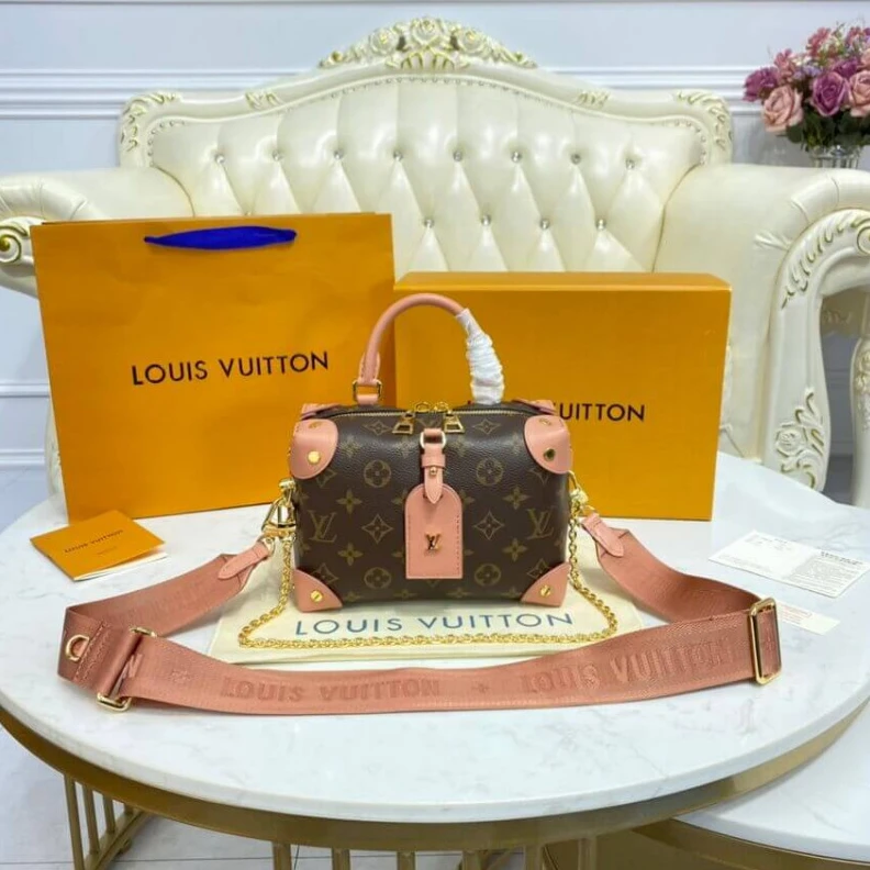Top lv Inside zi Louis Vuitton Petite Malle Souple Peach