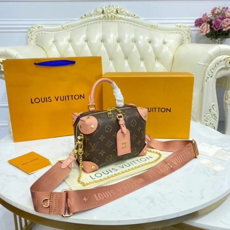 Top lv Inside zi Louis Vuitton Petite Malle Souple Peach