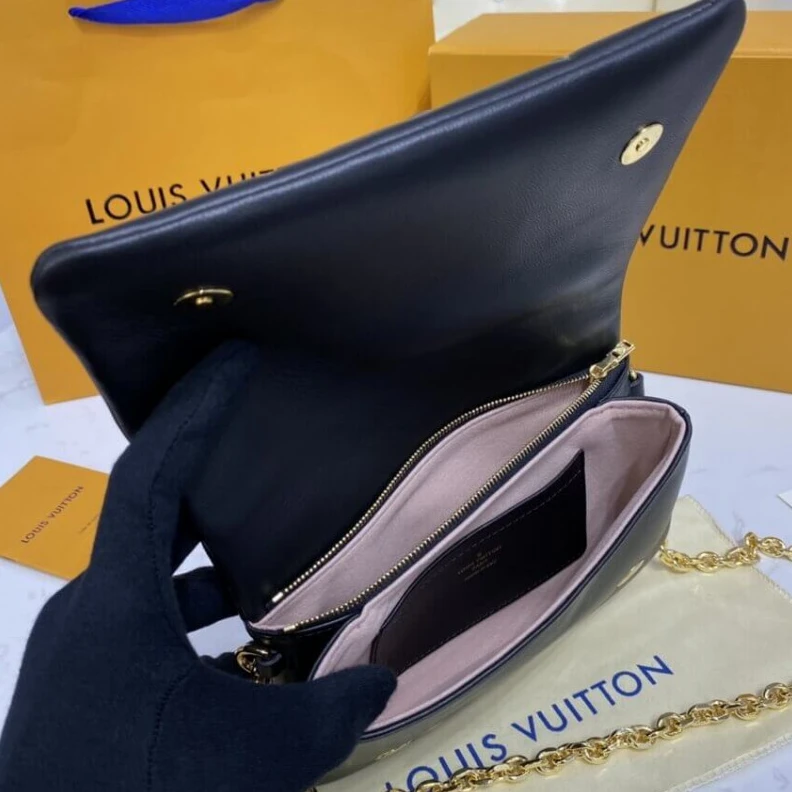 Mythick Chain Dro Louis Vuitton Pochette Coussin Black